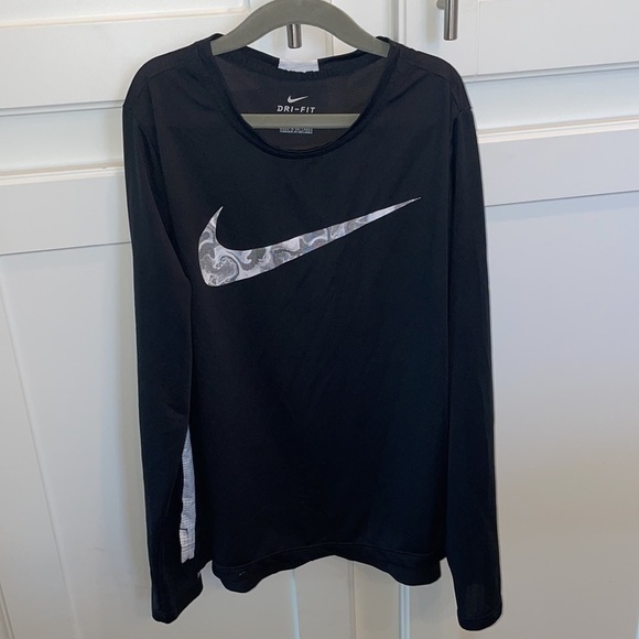 Nike Dri-Fit Long Sleeve Kids Size L - Picture 7 of 12